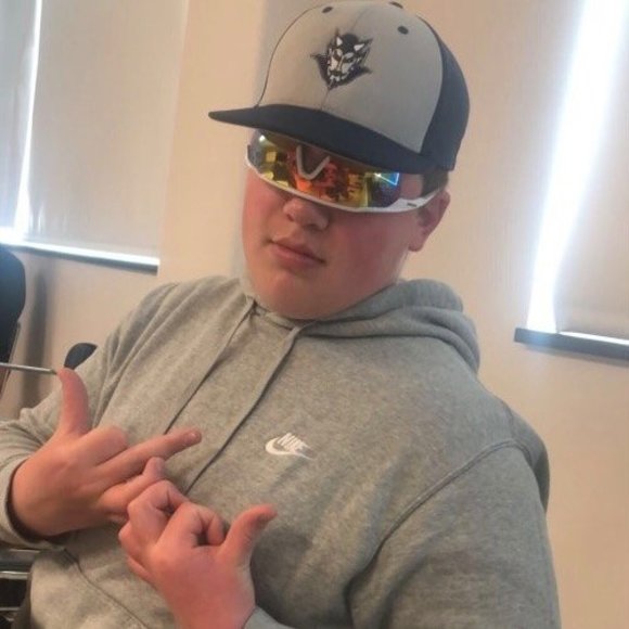 Meet your Posher, Matthew - Picture 1 of 1